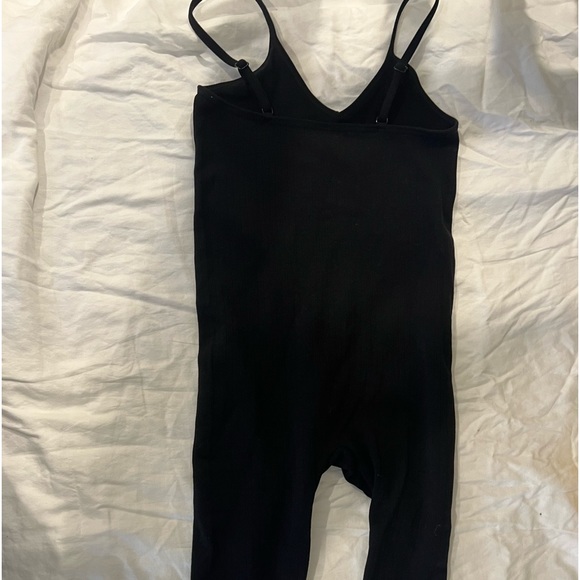 Black Body suit - Picture 2 of 3